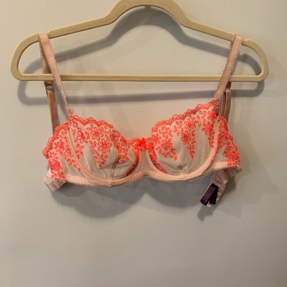 Other - Journelle Bra Size 30G